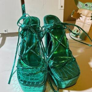 Vibrant Green Strappy Platform Heels